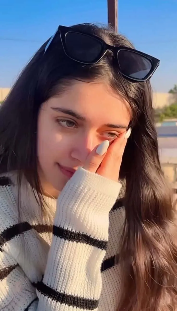 alone-girl-images-for-whatsapp-dp-10 Alone Girl Images For Whatsapp Dp