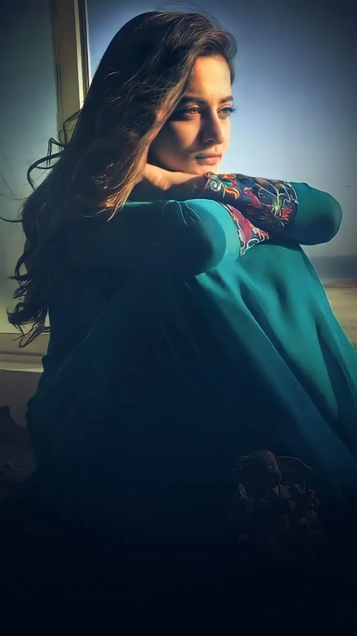 alone-girl-pic-3 Alone Girl Pic