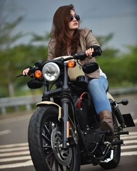 attitude-girl-dp-for-whatsapp-4 Attitude Girl Dp For Whatsapp