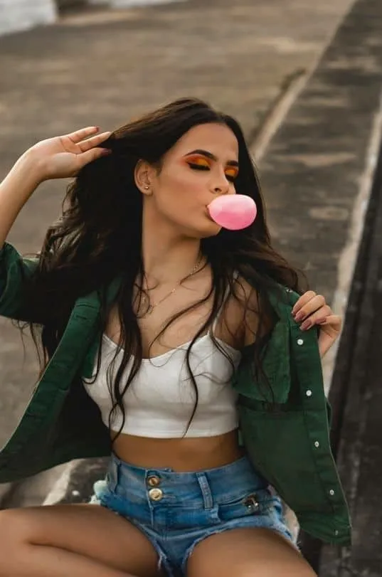 attitude-girl-dp-for-whatsapp-8 Attitude Girl Dp For Whatsapp