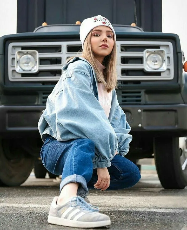 attitude-stylish-girl-pic-8 Attitude Stylish Girl Pic