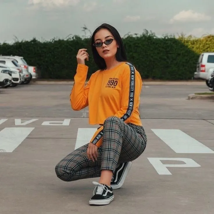 attitude-stylish-girl-pic-9 Attitude Stylish Girl Pic