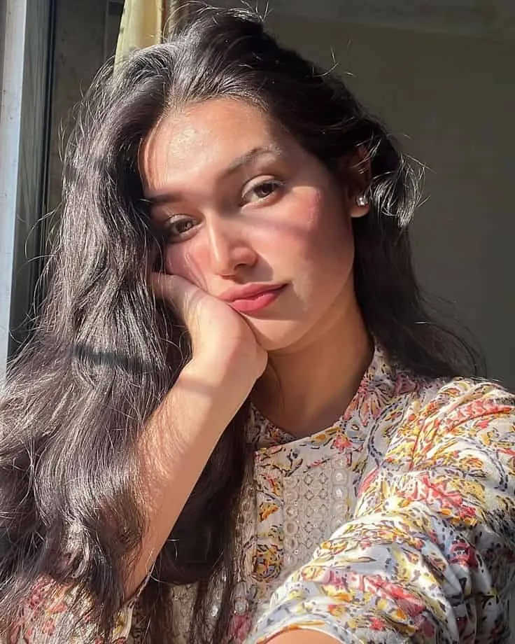 cute-whatsapp-dp-for-girls-10 Cute Whatsapp Dp For Girls