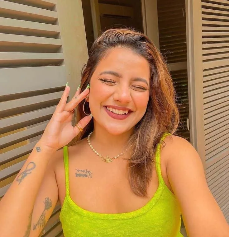 cute-whatsapp-dp-for-girls-7 Cute Whatsapp Dp For Girls