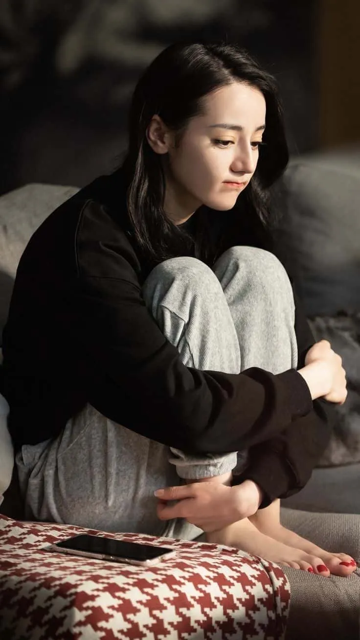 sad-alone-girl-dp-6 Sad Alone Girl Dp