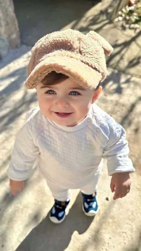 stylish-cute-baby-girl-images-8 Stylish Cute Baby Girl Images