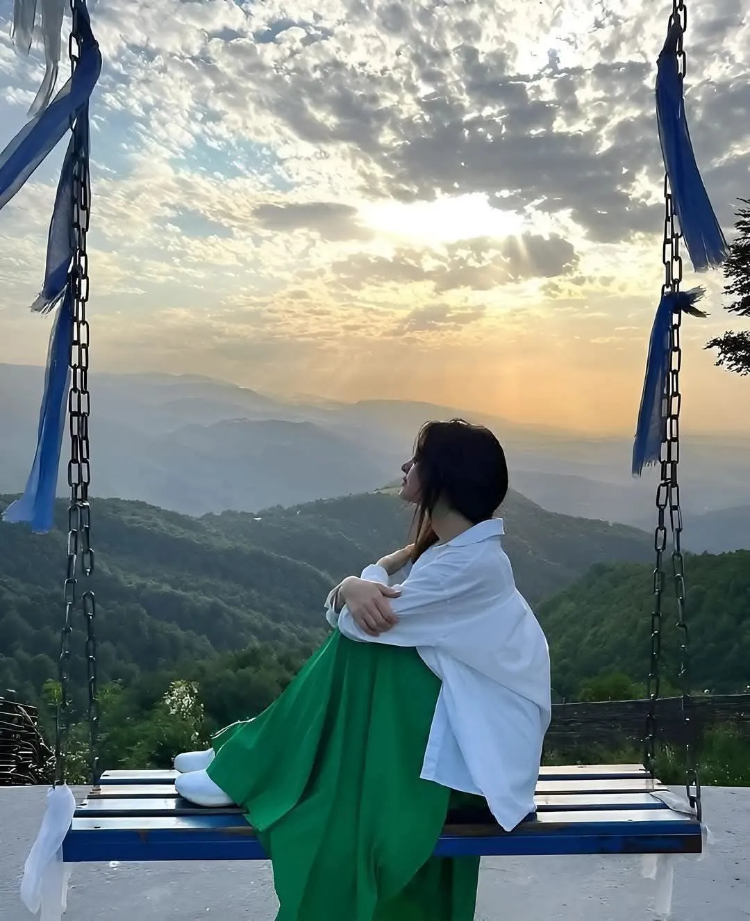 Alone Girl Photos