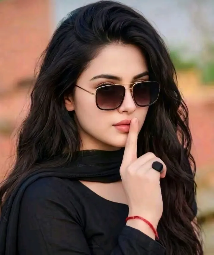Attitude Girl Dp For Whatsapp Attitude Girl Dp For Whatsapp