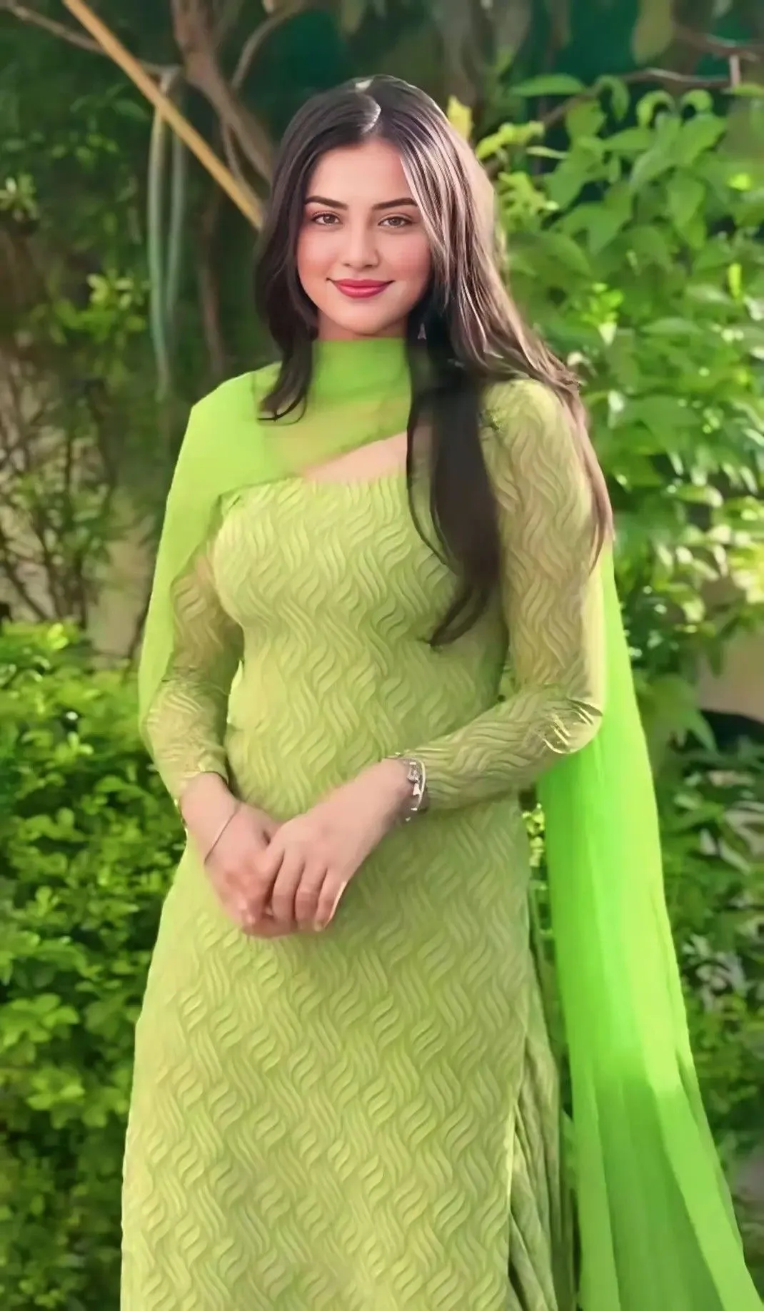 Simple Punjabi Girl Photo