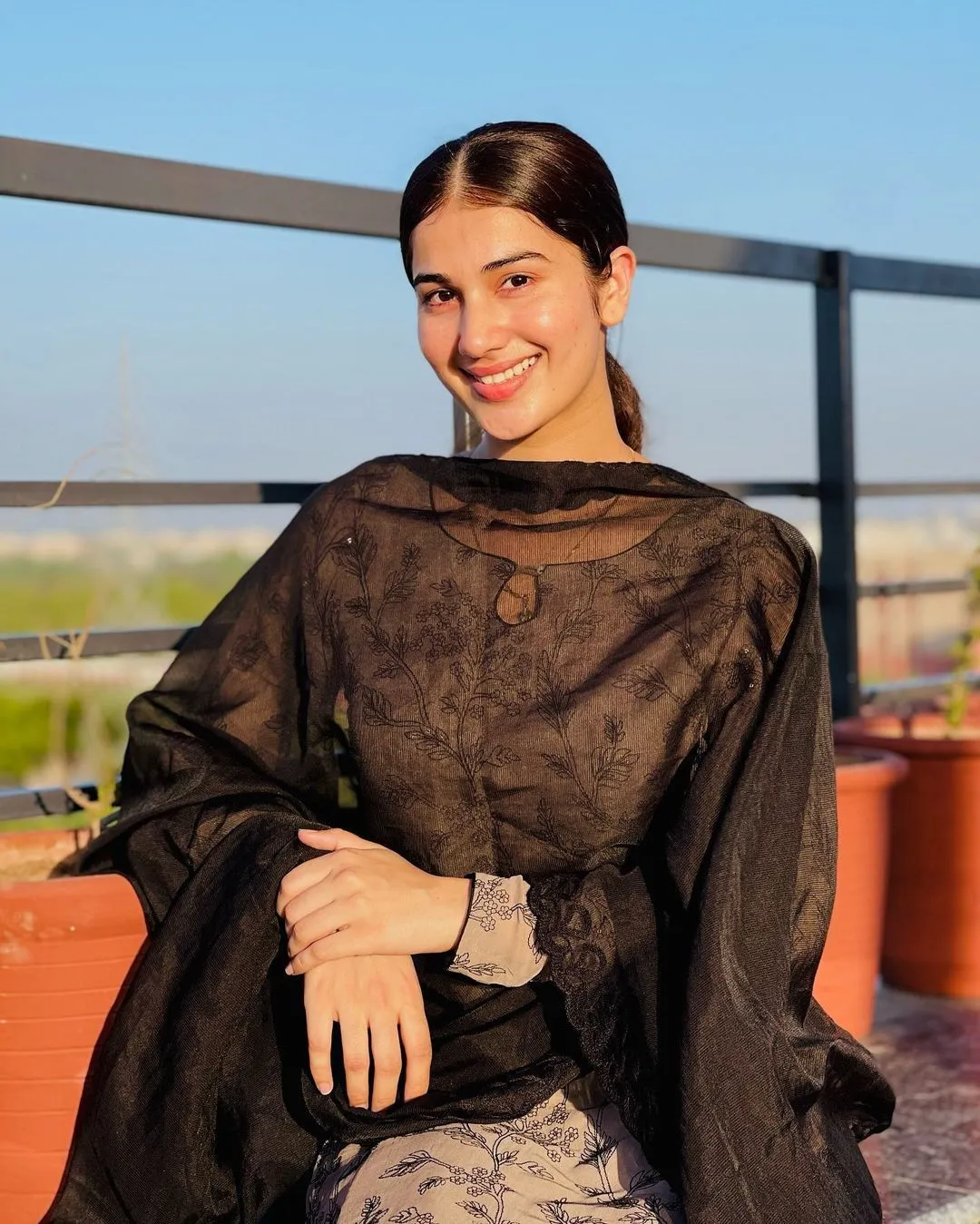 Simple Punjabi Girl Pics Simple Punjabi Girl Pics
